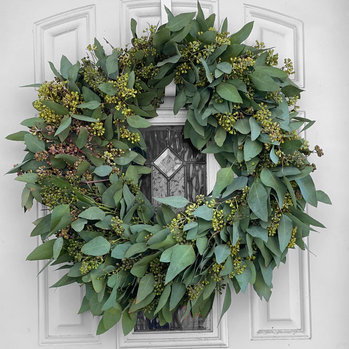 Fresh Seeded Eucalyptus Wreath