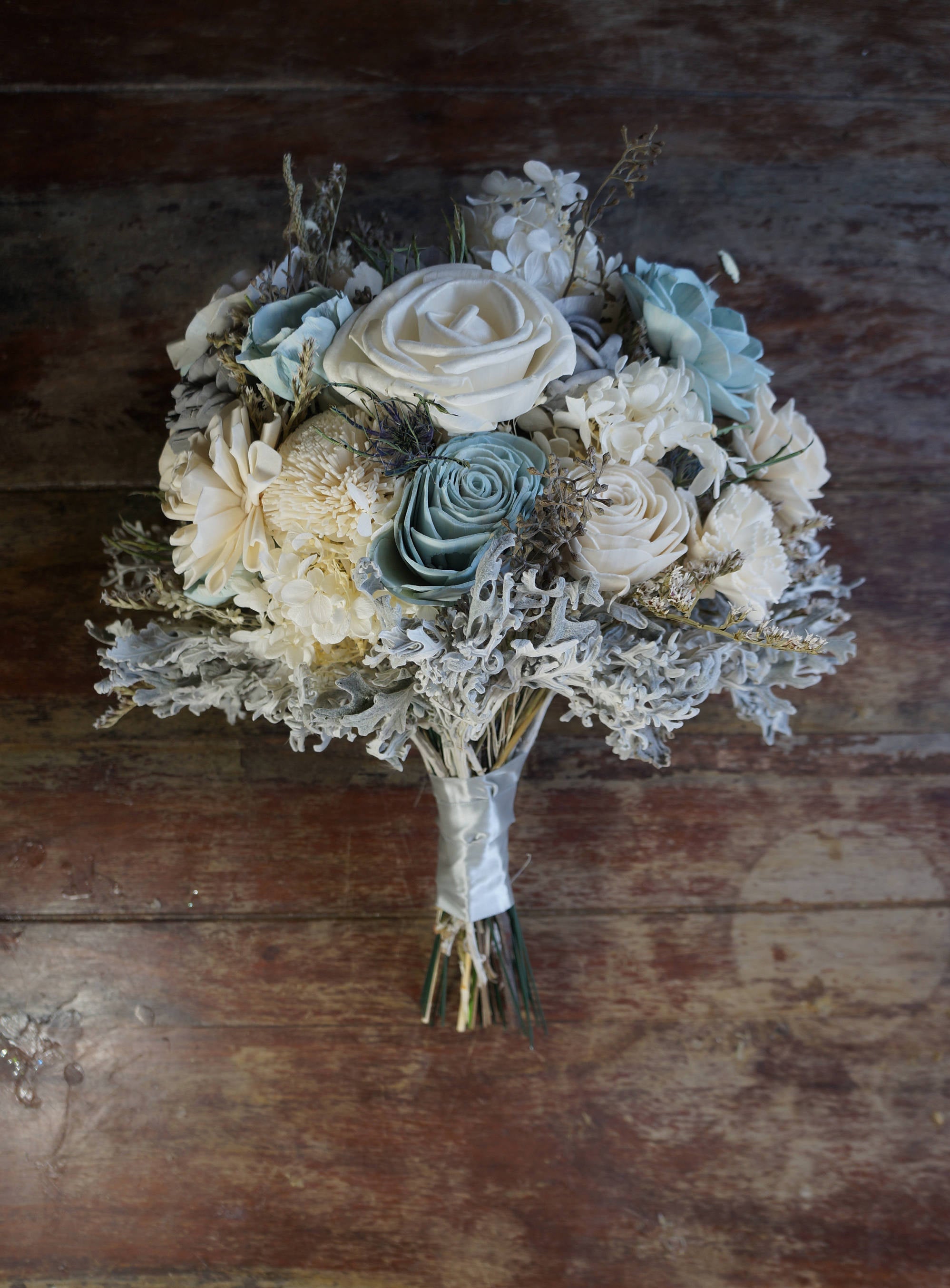 Hotsell Striking Sola Wood Bridal/Bridesmaids Bouquet